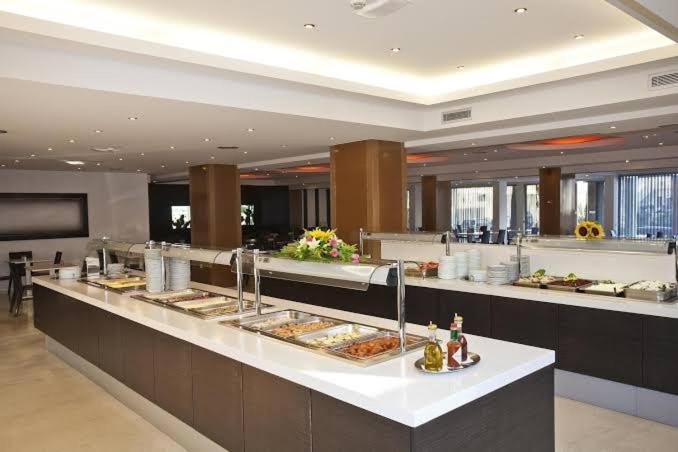 Hotel Rhodos Horizon Marina - Adults Only Rhodes City Esterno foto